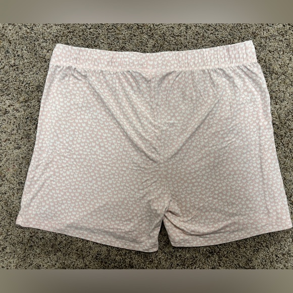 The Company Store Women’s Printed Shorts - Picture 3 of 3